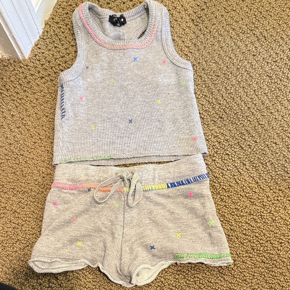 Flowers by Zoe Gray Kids Matching Set with Colorful Accents